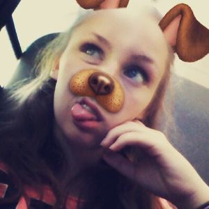 Meet your Posher, Alexis